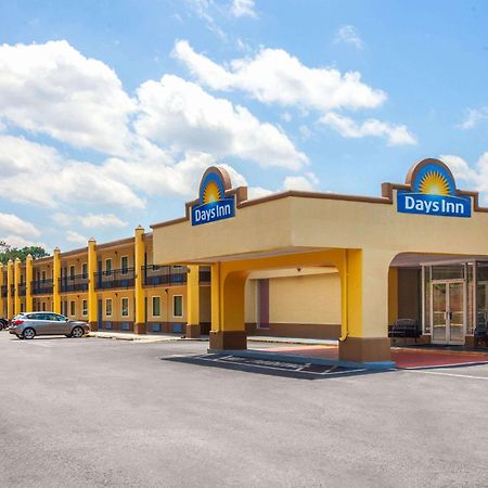 Days Inn By Wyndham Shelby Bagian luar foto